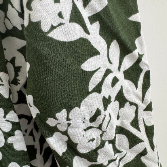 Fun2Fun Women  3/4 Sleeve V-Neck Lightweight Top Blouse Size S - Picture 7 of 7